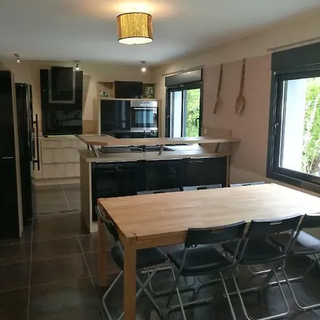 Rouen 5mn Maison Independante Avec Jardin Au Calme Avec Toutes Les Commodites ボンスクール
